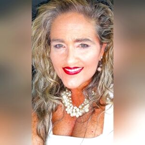 Meet your Posher, Kimberlee